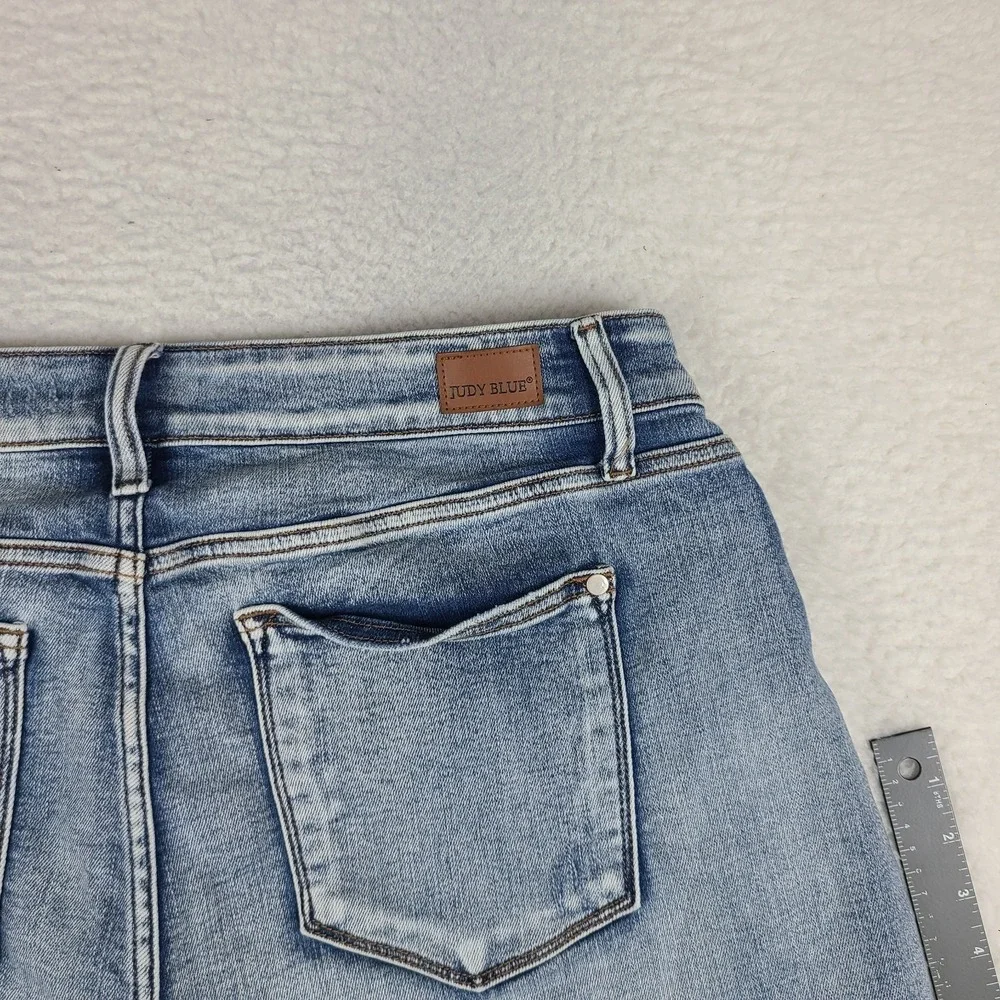 Judy Blue Jean Shorts Womens 3XL Distress Fray 5